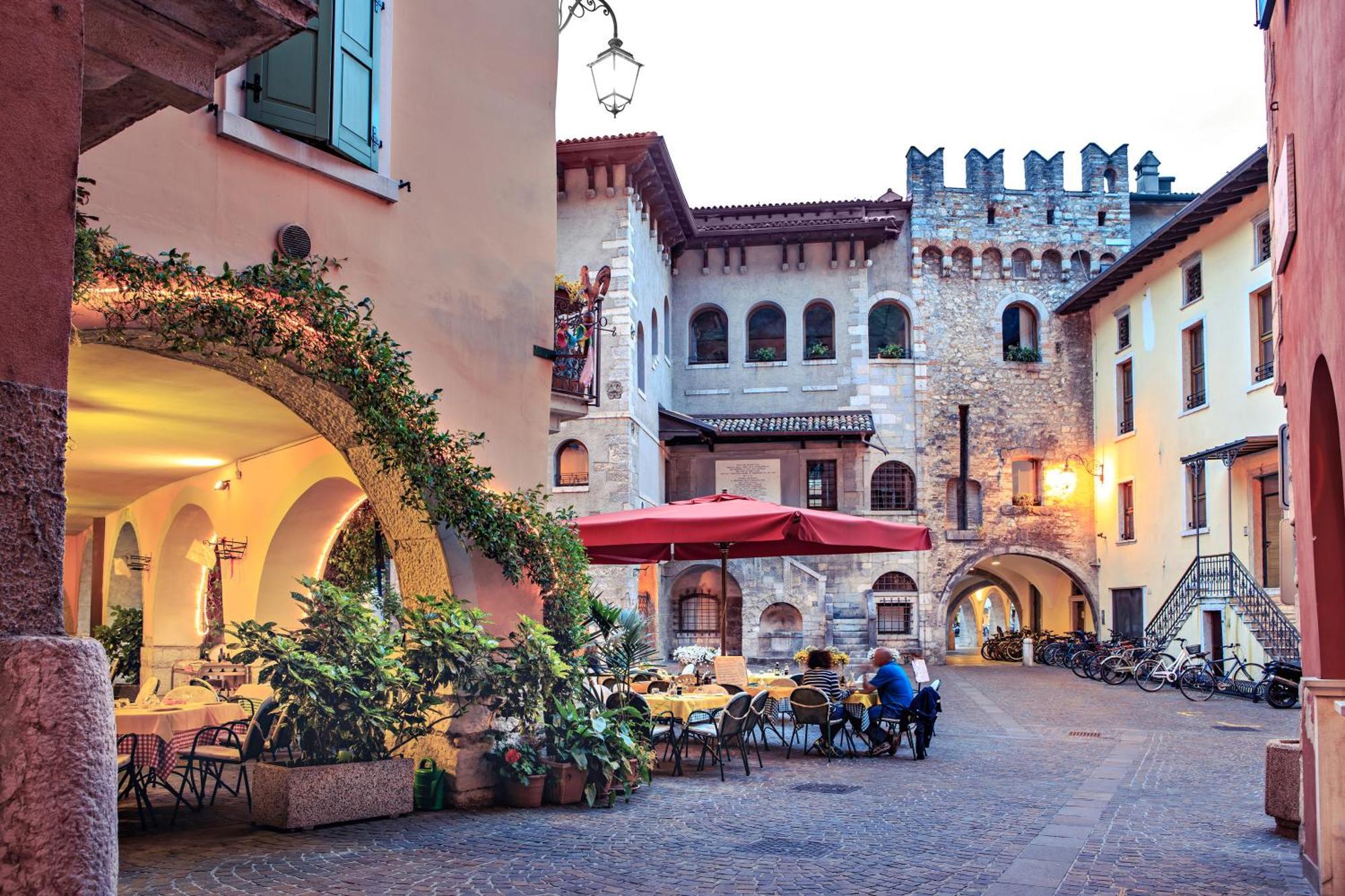 Appartamento Centro Storico Riva 2 Riva del Garda Exterior foto